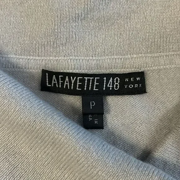 100% CASHMERE SWEATER FROM LAFAYETTE 148 PALE BLUE/LIGHT GRAY SIZE XS PETITE - Picture 2 of 5